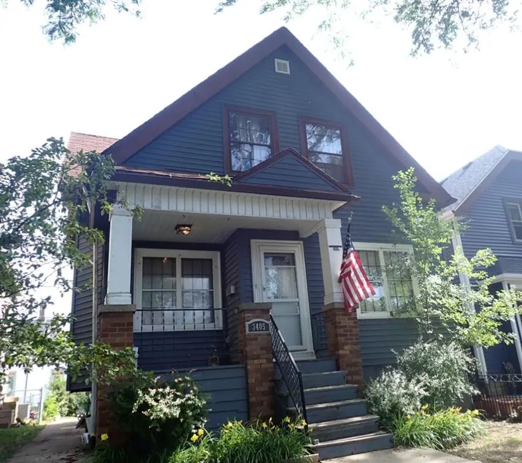 3405 W Hayes Ave 3405a, Milwaukee