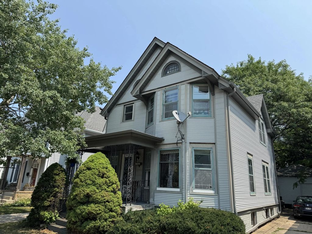 1723 Park Ave, Racine