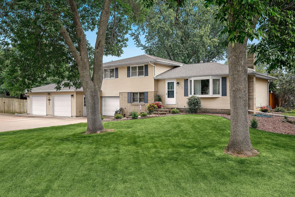 613 Dauphin St, Campbell
