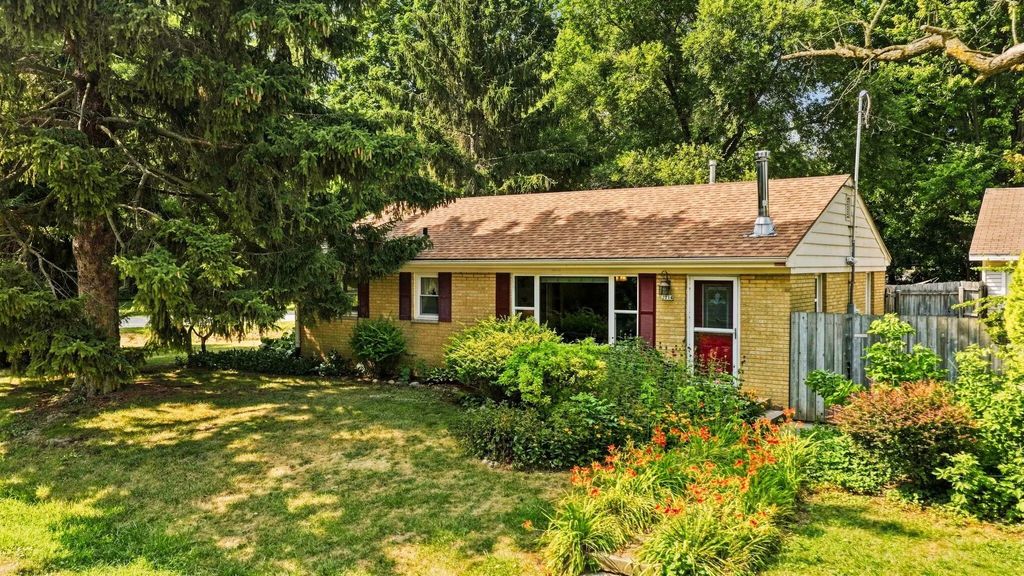 2714 Sunrise Rd, Caledonia