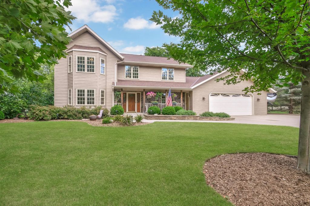 1830 Conrad St, Kewaskum