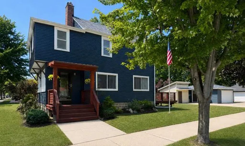 700 Menomonee Ave, South Milwaukee