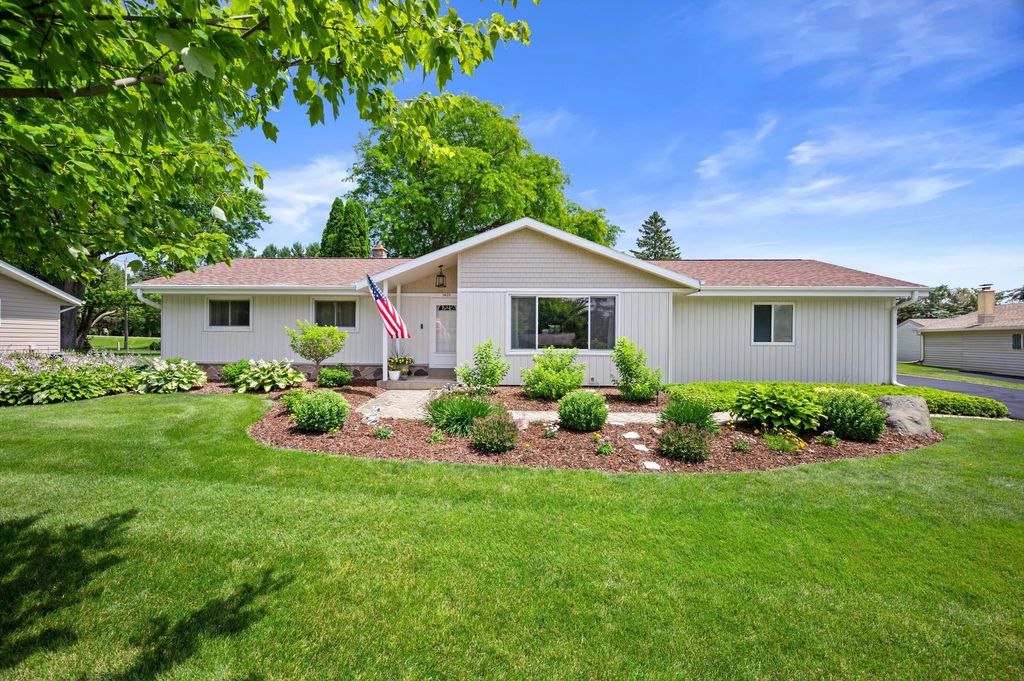 1420 Mount Ln, Richfield