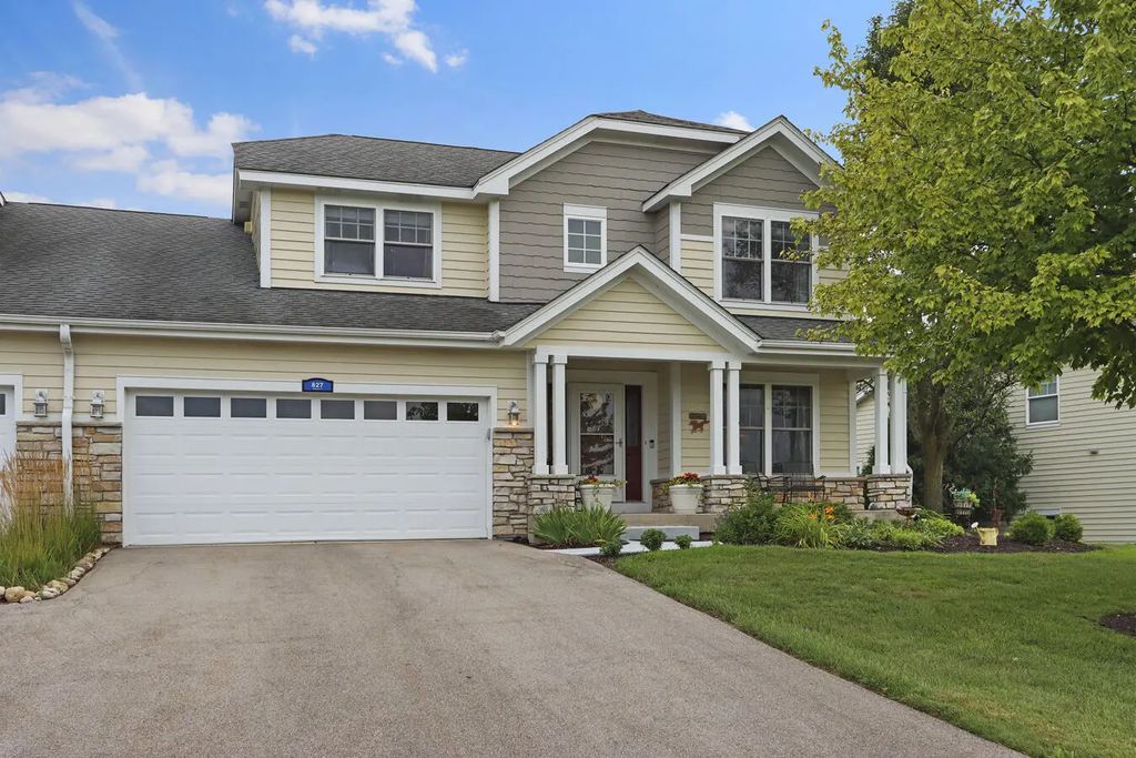 827 Eagleton Dr 47-29, Geneva