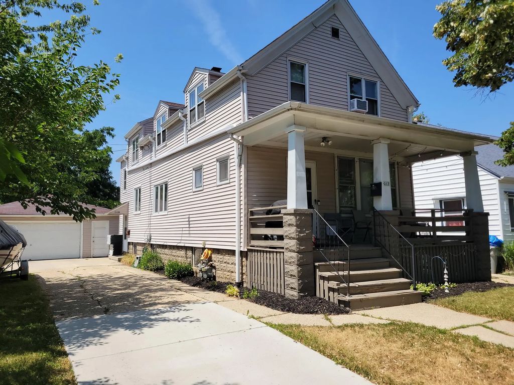 217 N 61st St, Milwaukee