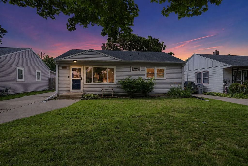 159 W Armour Ave, Milwaukee