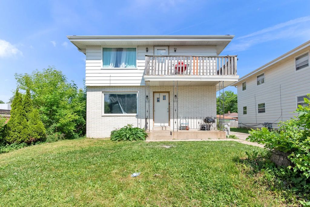 6914 N 42nd St 6916, Milwaukee