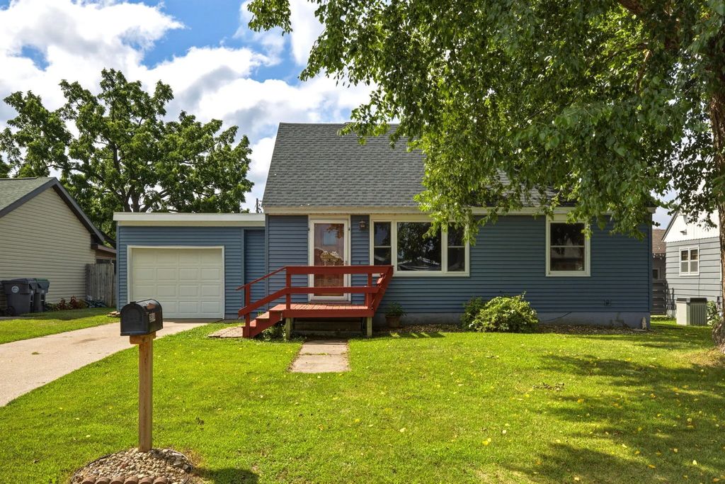 2914 Robinsdale Ave, La Crosse