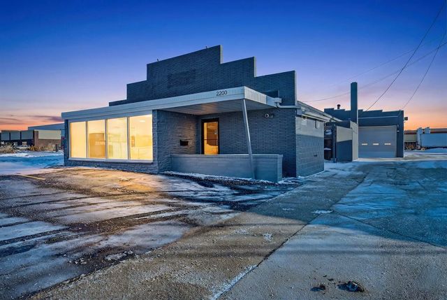 2200 Miller Park Way, West Milwaukee