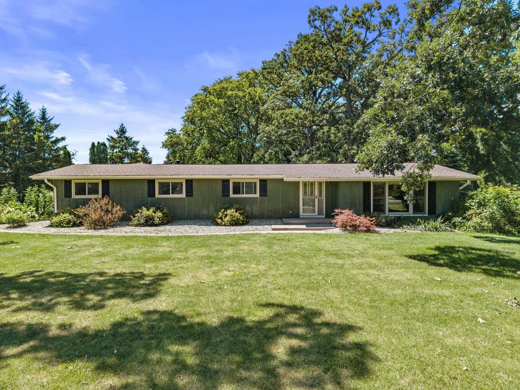 5330 Crystal Ln, Yorkville