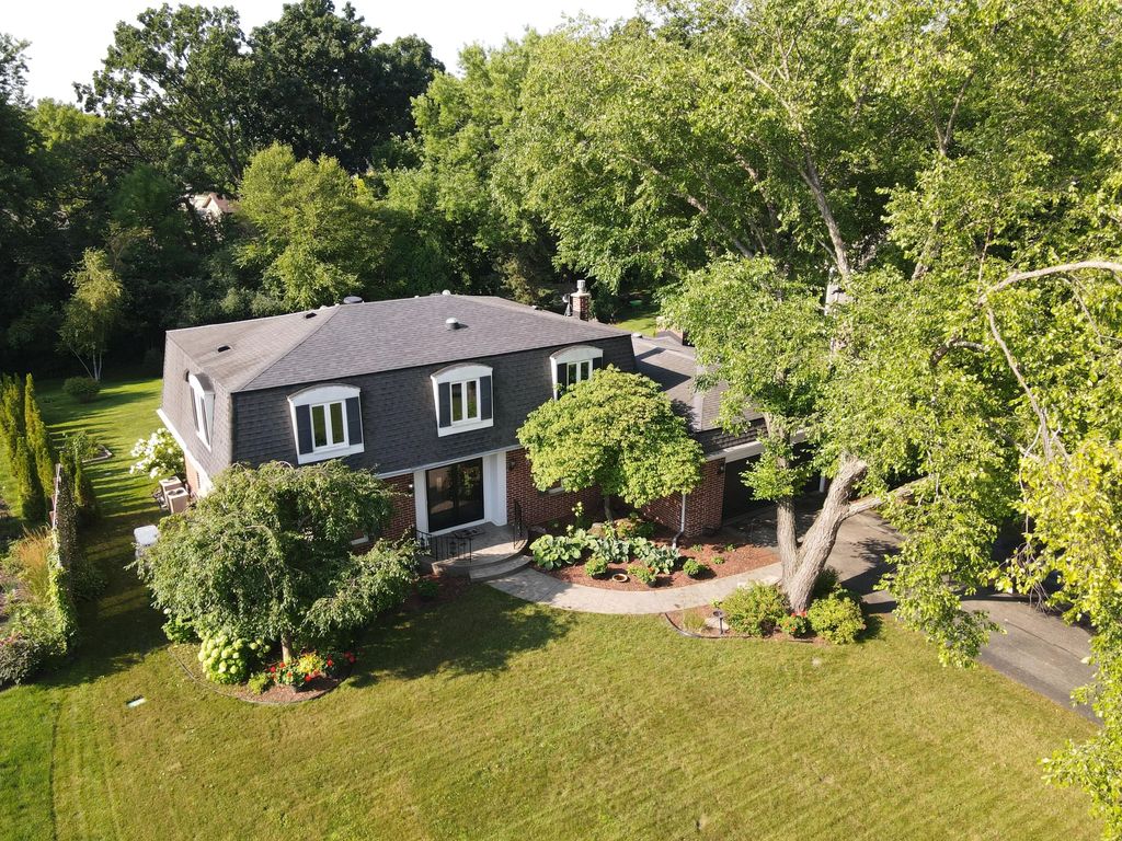 5729 Evarit Dr, Mount Pleasant