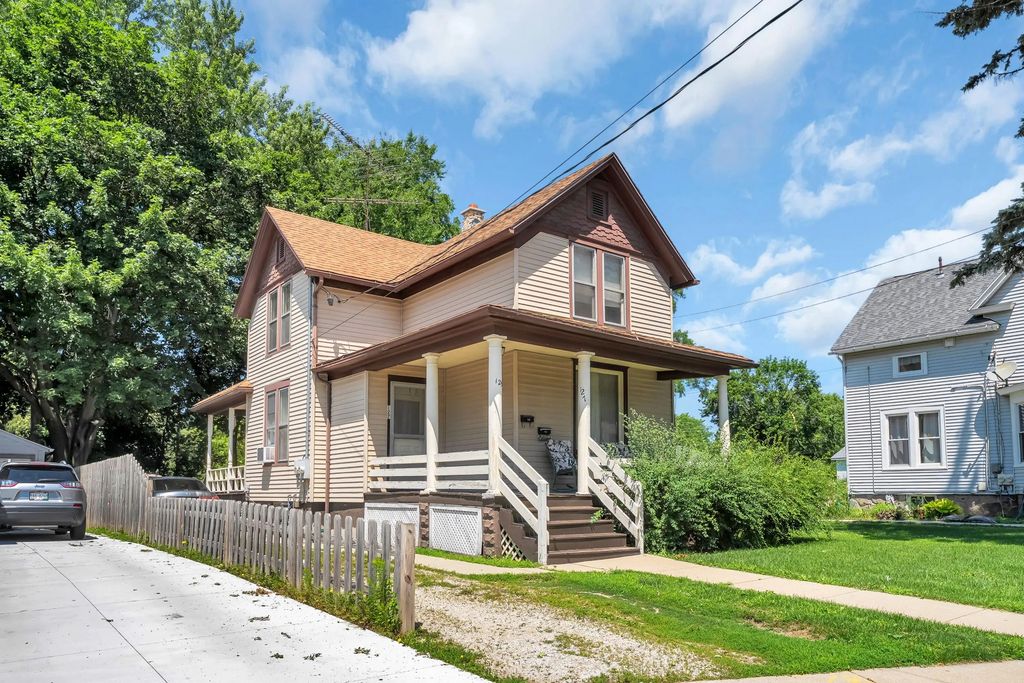 125 Edward St 127, Burlington