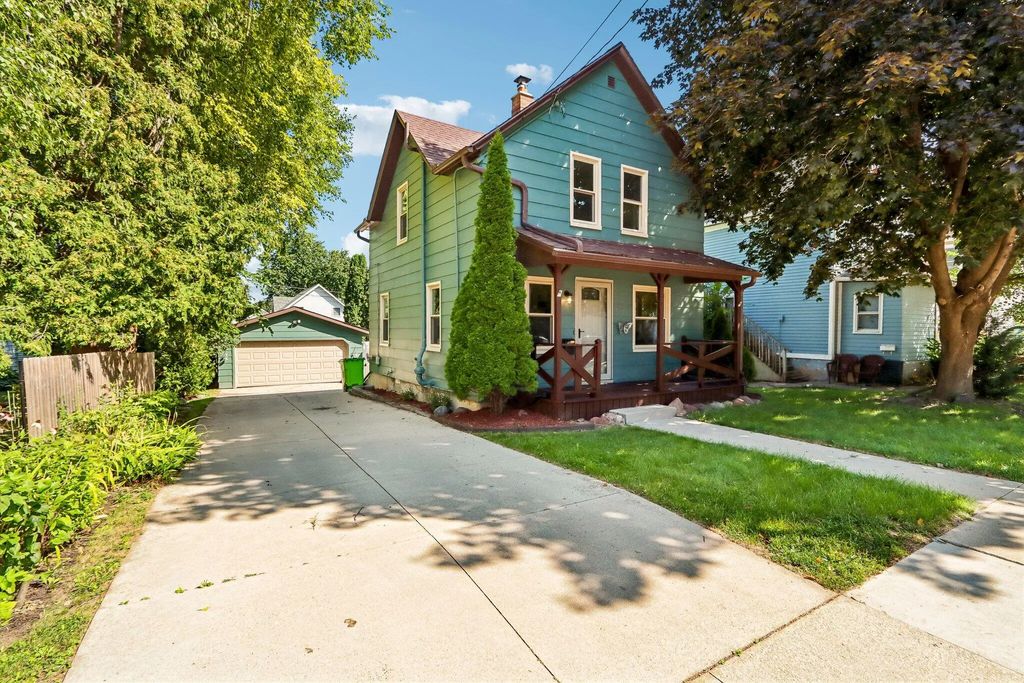 438 Pleasant Ave, Hartford