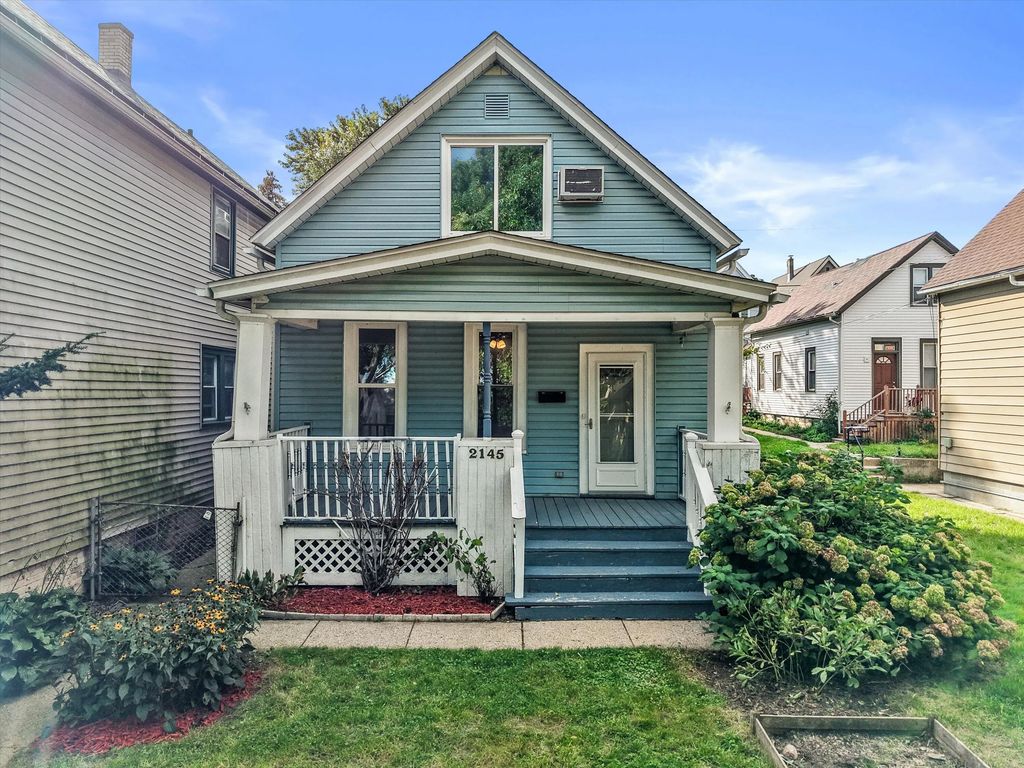 2145 S Aldrich St, Milwaukee