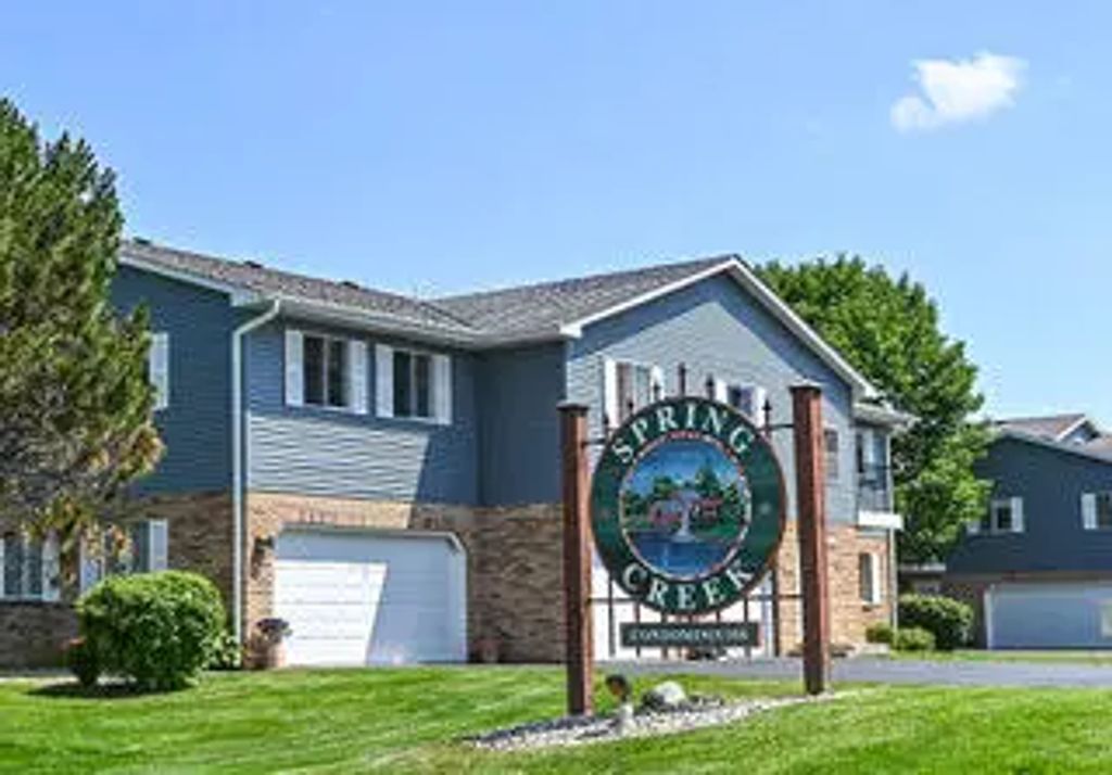1111 N Sunnyslope Dr 204, Mount Pleasant