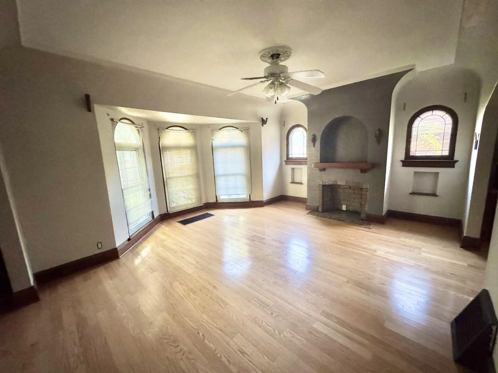 3601 N 42nd St, Milwaukee