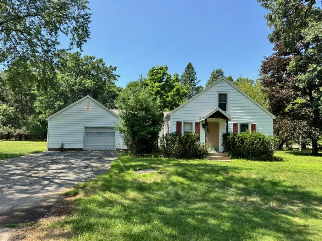 405 Raymond St, Friendship