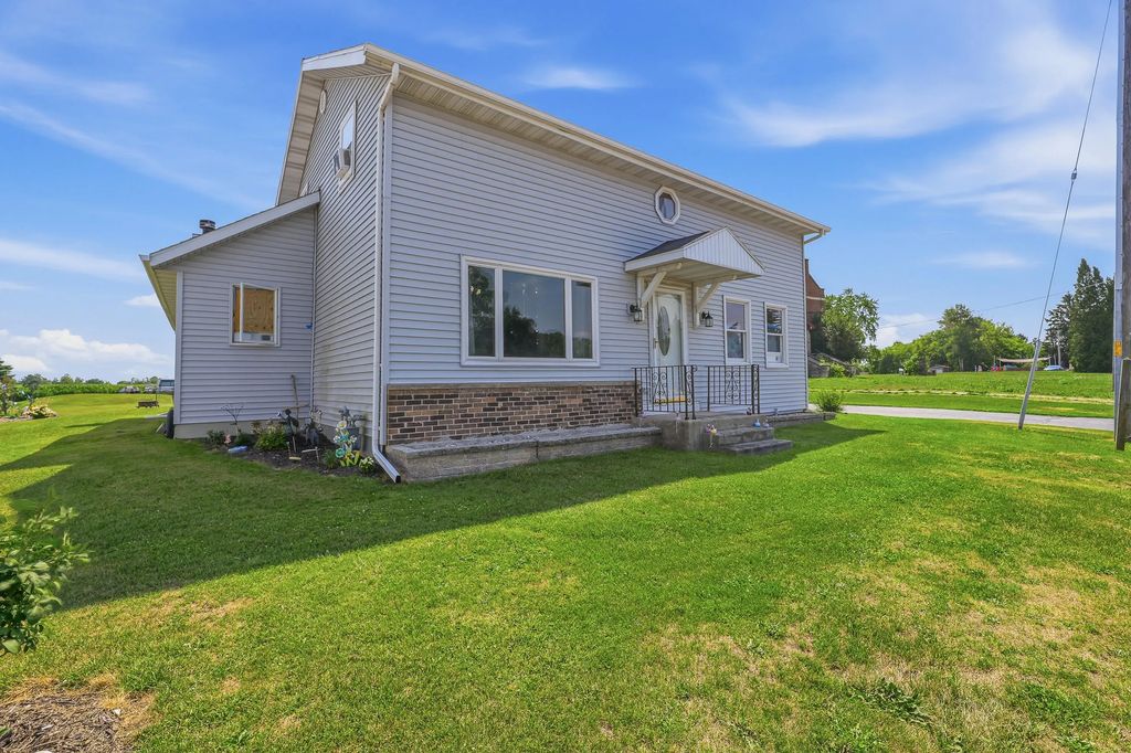 10701 State Highway 42 -, Meeme