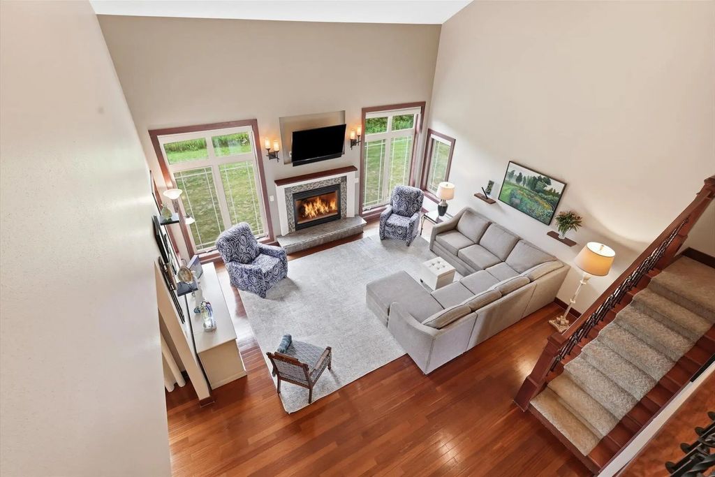 1551 Fox River Run, Mukwonago