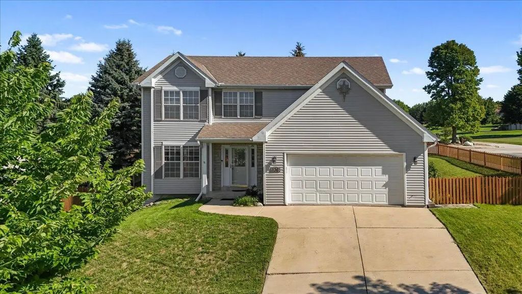 1136 Garfield Ln, Hartford