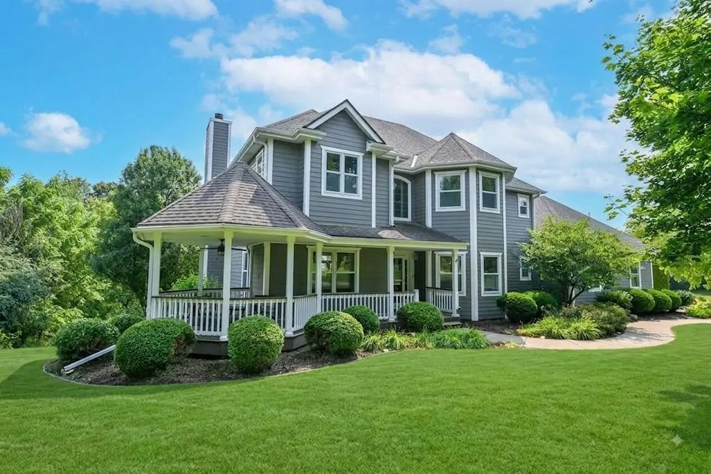 N54w25981 Glen Ridge Ct, Lisbon
