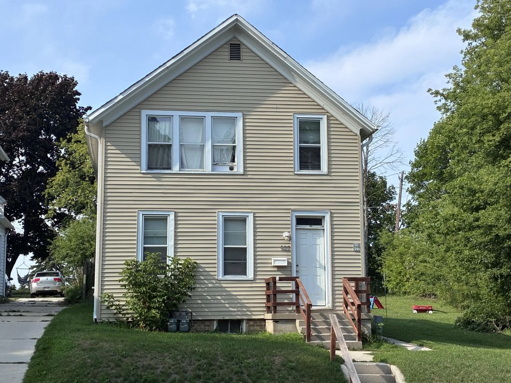 922 Broadway Ave 920, Sheboygan