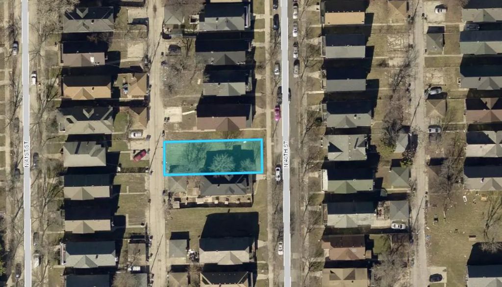 2541 N 40th St, Milwaukee