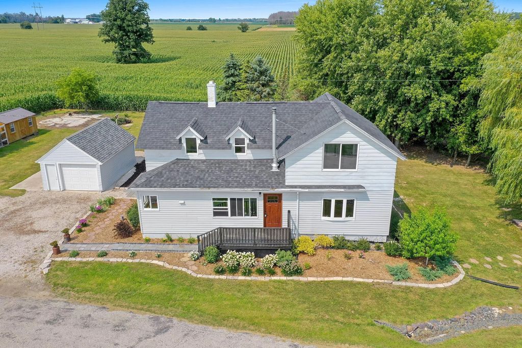 128 Schetter Rd, Mishicot