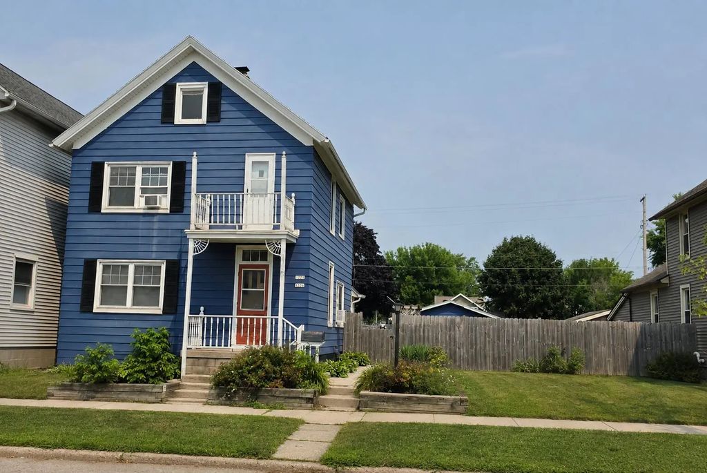 1222 Georgia Ave 1224, Sheboygan