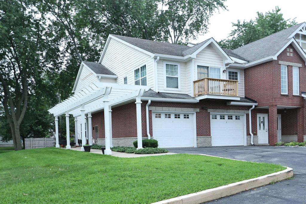 8856 Sheridan Rd 1, Kenosha