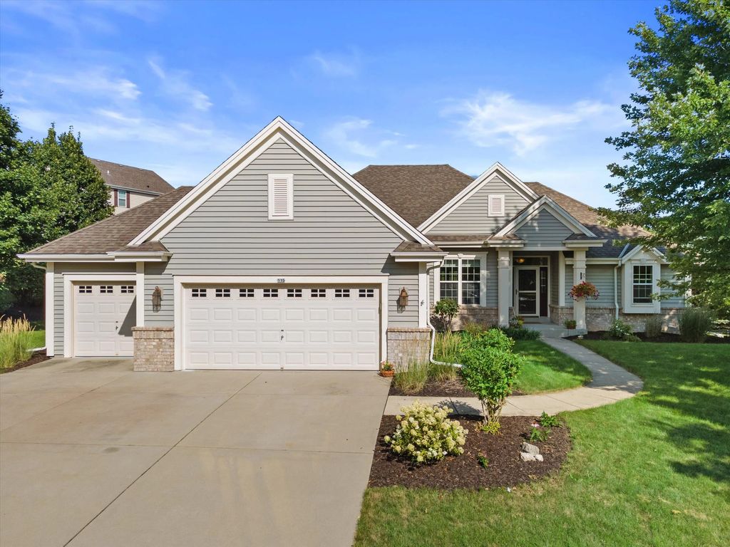 115 Howell Ave, Waukesha