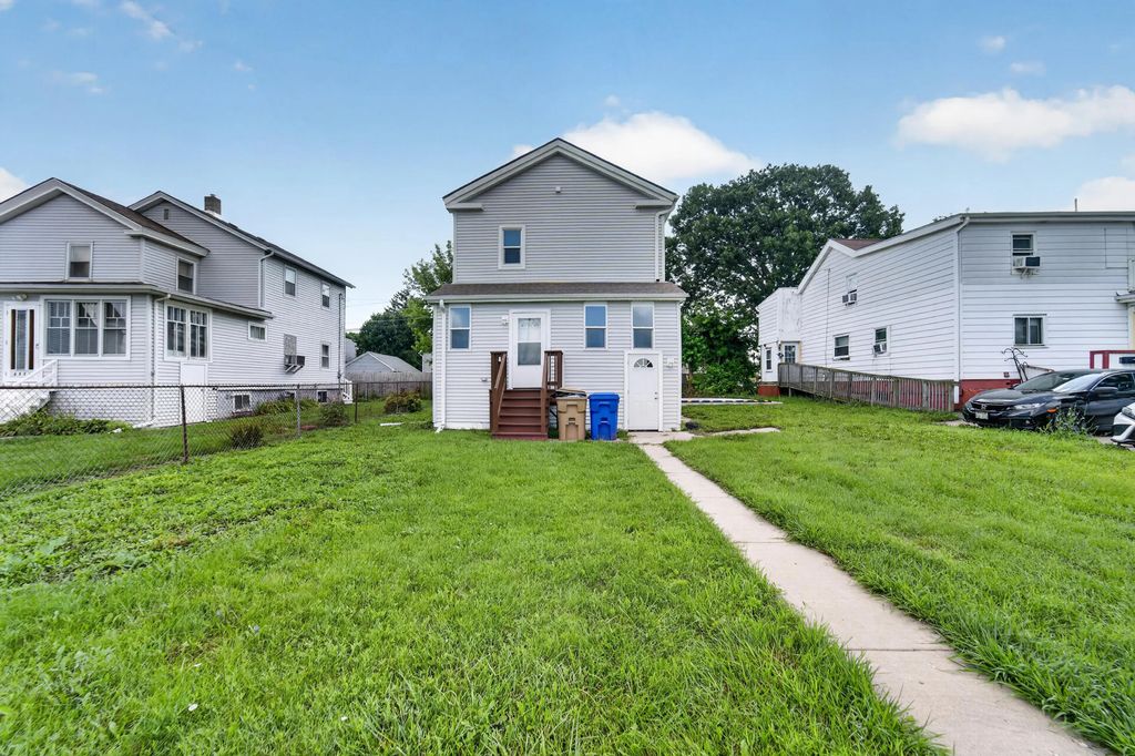 4905 26th Ave, Kenosha
