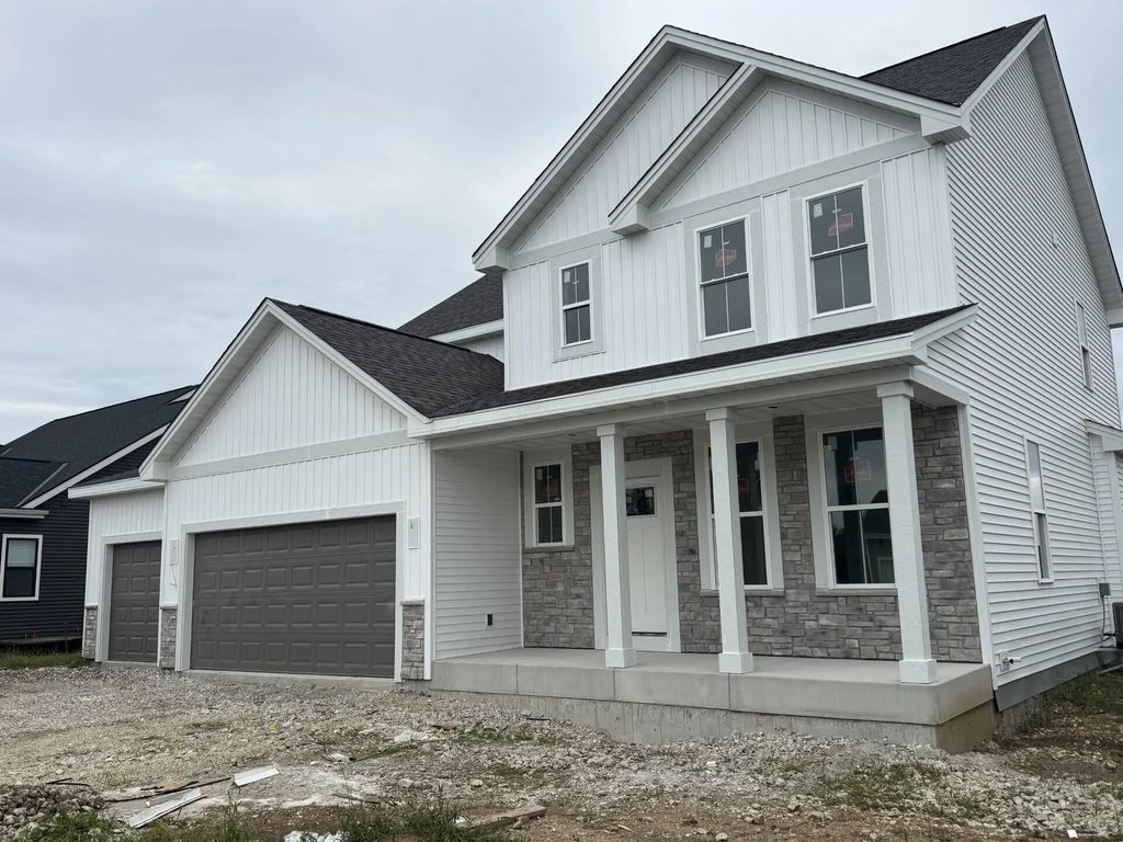 1749 Switchgrass St, Oconomowoc
