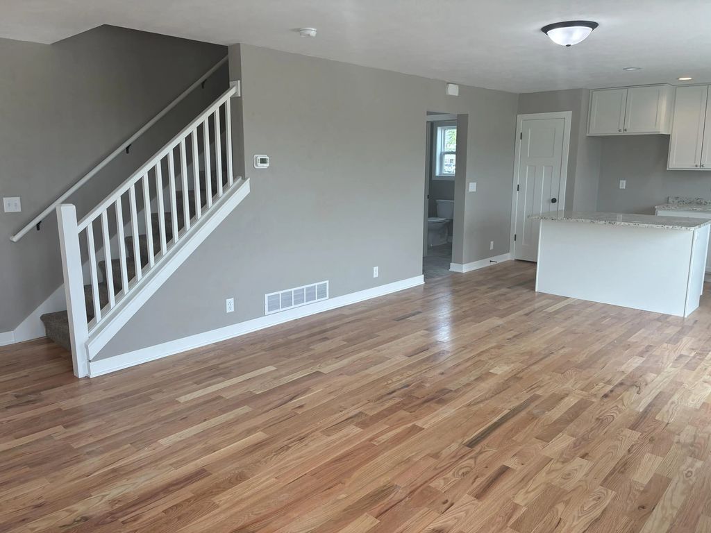 811 Arthur Dr, Milton