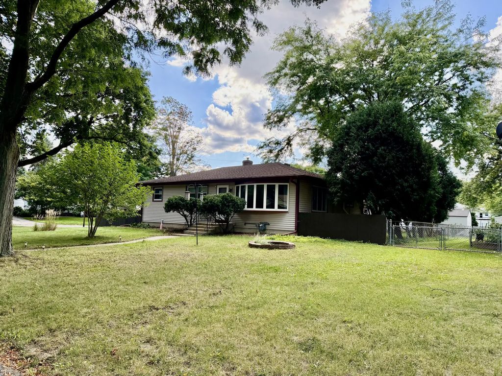 5421 Eastland Way, Madison