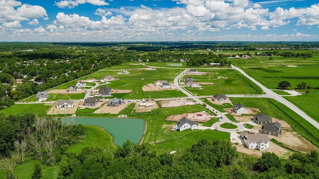 10176 N Tundra Ct Lt73, Mequon