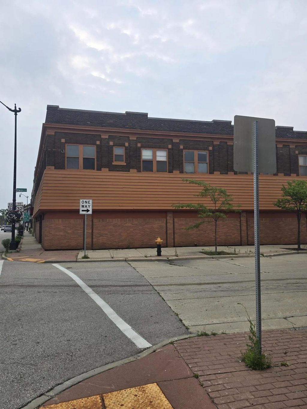 1521 Washington Ave, Racine