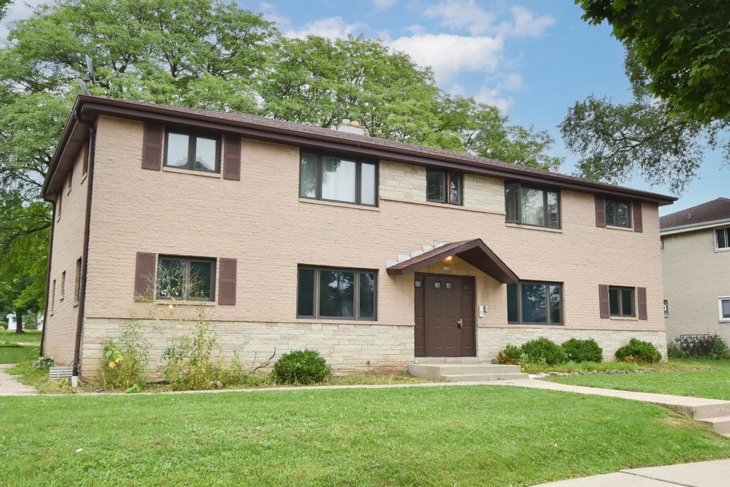 5740 N 91st St, Milwaukee