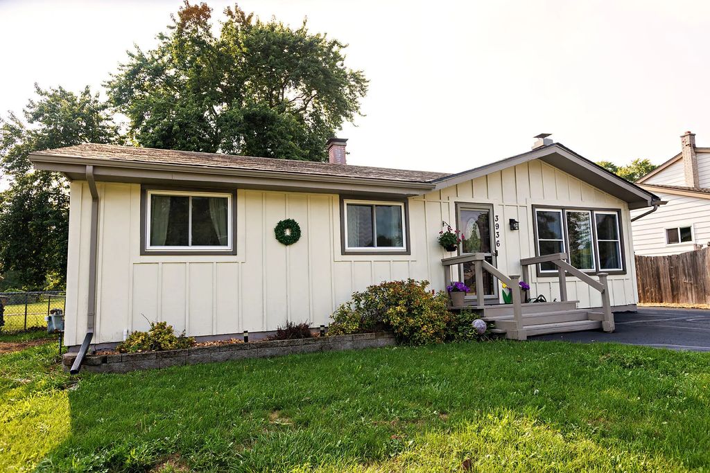 3936 Western Way, Caledonia