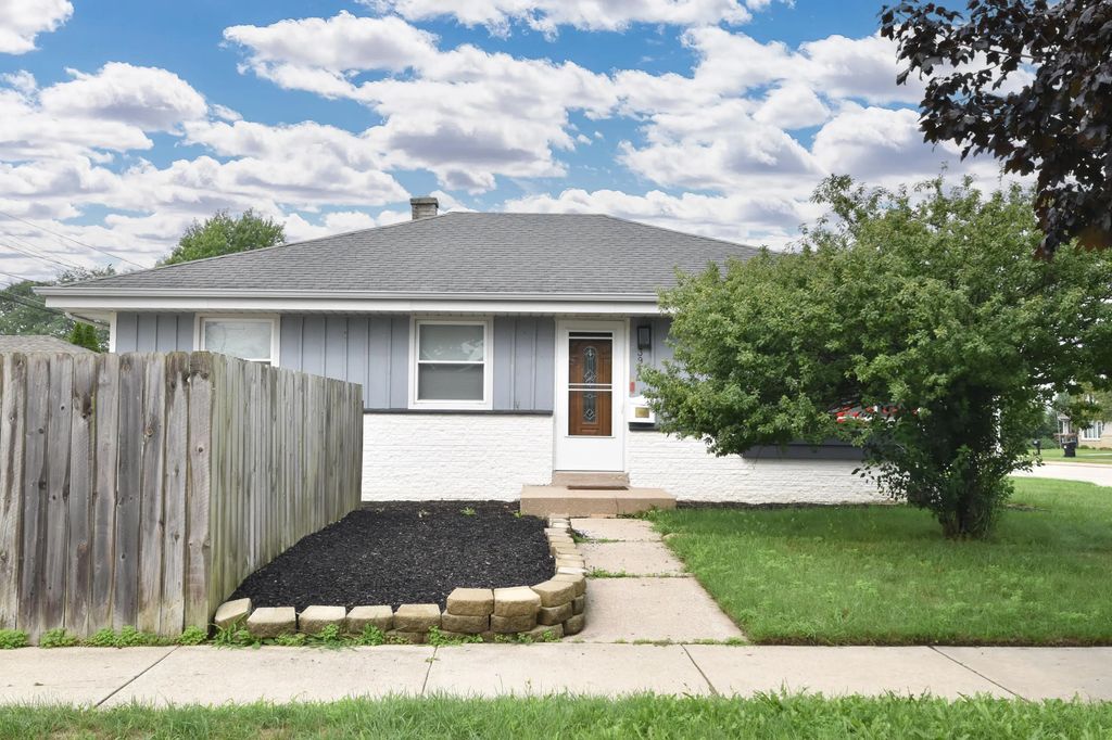 3940 Lasalle St, Racine