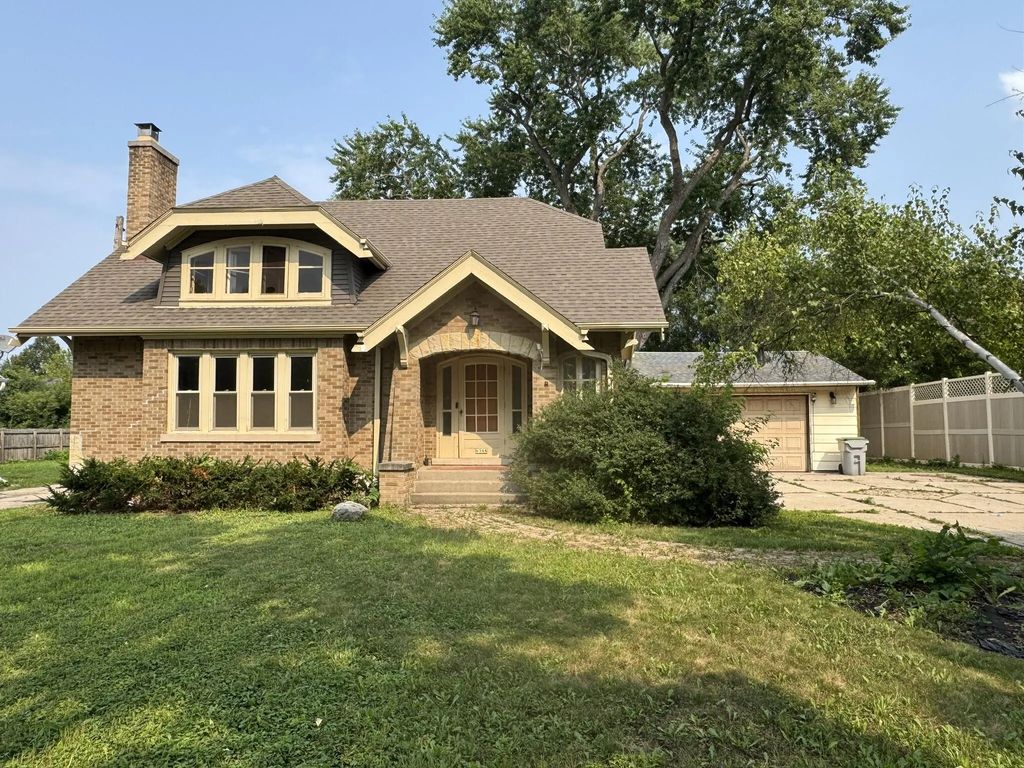6344 N 91st St 6346, Milwaukee