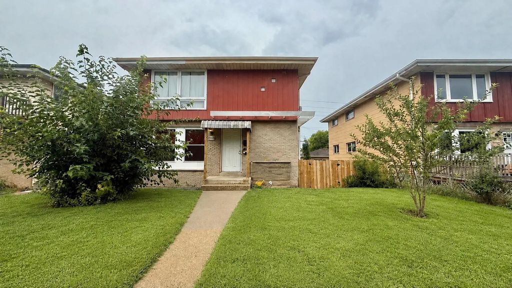 8718 W Hampton Ave 8720, Milwaukee
