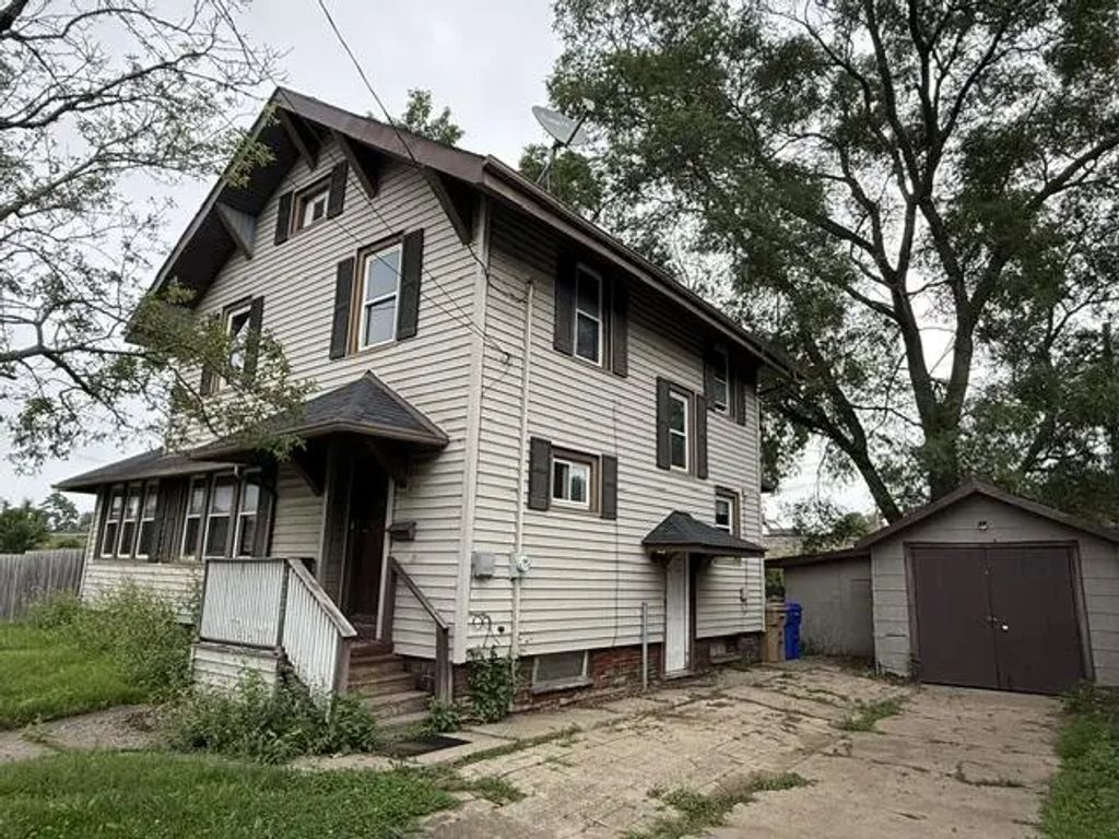 7229 Sheridan Rd, Kenosha