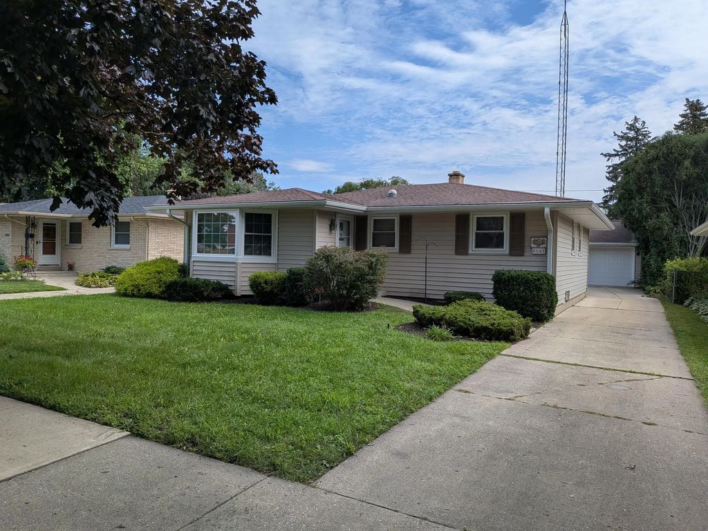 8041 19th Ave, Kenosha