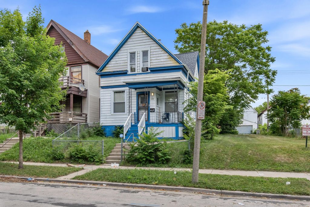 2848 N 19th St, Milwaukee