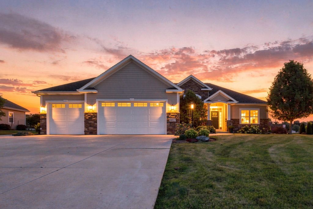 4817 Copper Leaf Blvd, Mount Pleasant