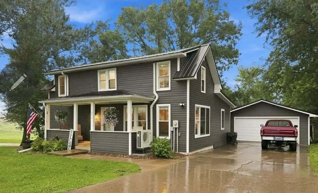 331 Bekkedal Ave, Westby