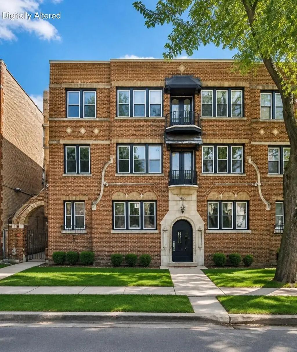 2613 W Capitol Dr, Milwaukee