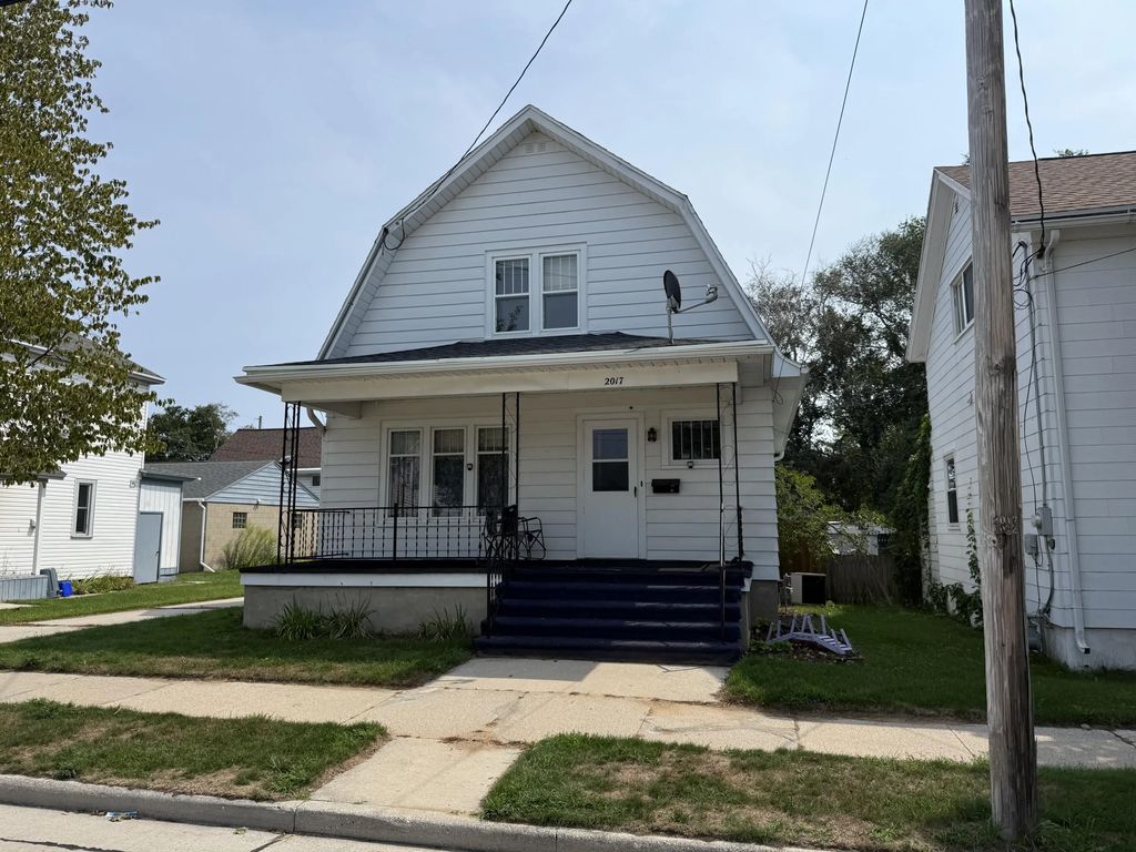 2017 Adams St, Two Rivers