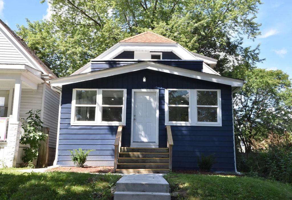5527 N 34th St, Milwaukee